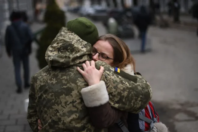 У Миколаєві проводять зустрічі для жінок, які чекають рідних з війни