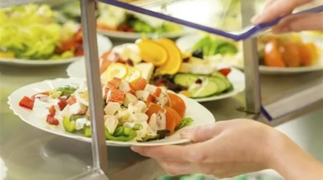 У Миколаєві перевірили комбінат з організації харчування в навчальних закладах