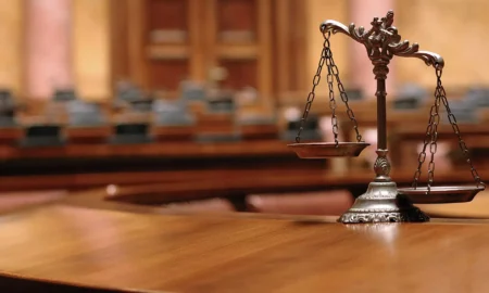 Суд / фото ілюстроване
