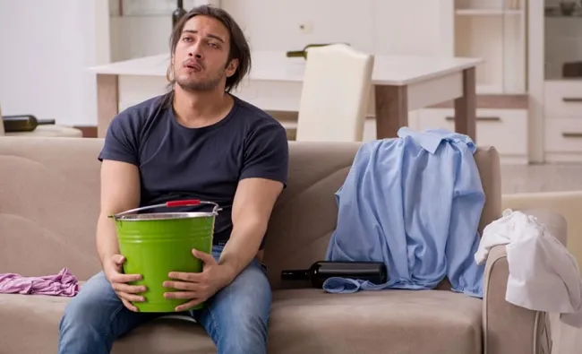 Як викликати блювання / Фото: Legion media