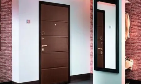 Выбор правильной двери для вашего дома: советы и рекомендации