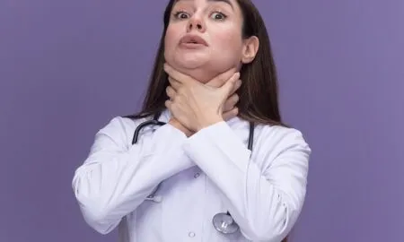 Шматочок їжі потрапив у легені