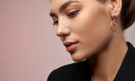 Как правильно подобрать качественные золотые серьги по доступной цене?