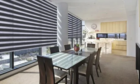 Что такое система день-ночь в шторах и жалюзи