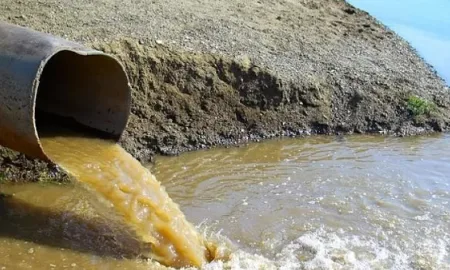 Забруднення річки