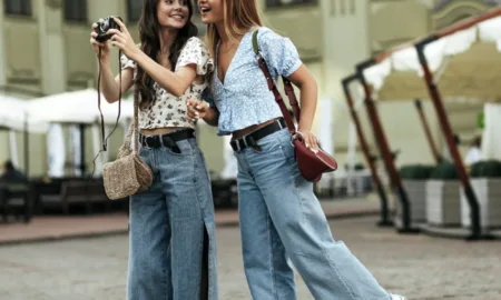 Широкі джинси