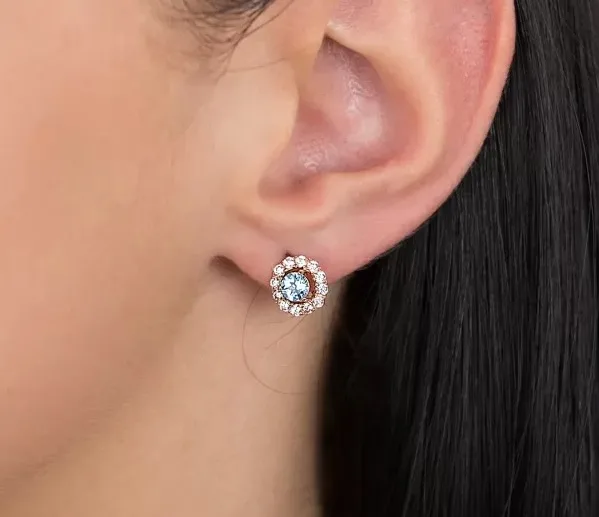 Как выбрать золотые серьги: основные критерии