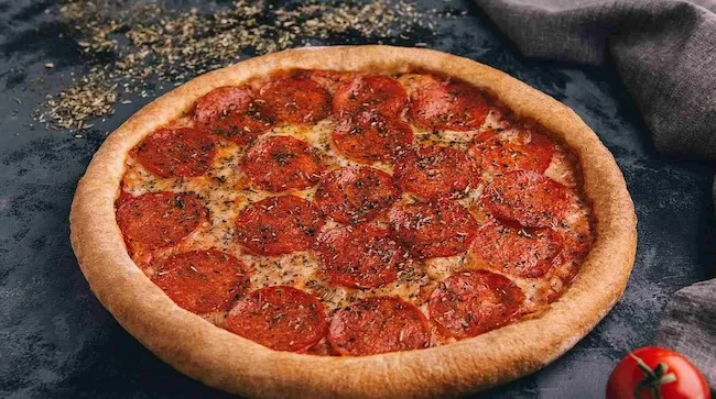 Як готується справжня піца Пепероні