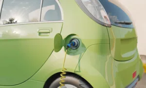 Почему растет популярность электромобилей?