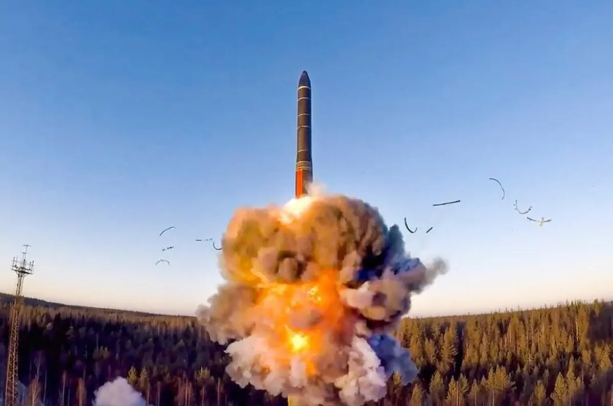 Міжконтинентальна ракета