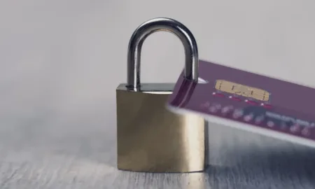 Блокування карток