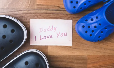 Крокси VS капці