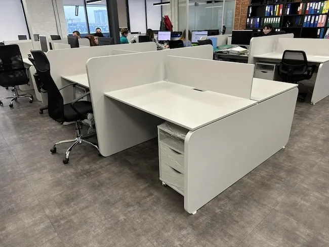 Чи потрібен офіс, якщо є Zoom? Офісні меблі для гібридного формату