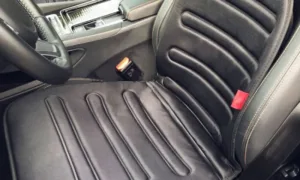 Почему водителям стоит купить накидки для авто