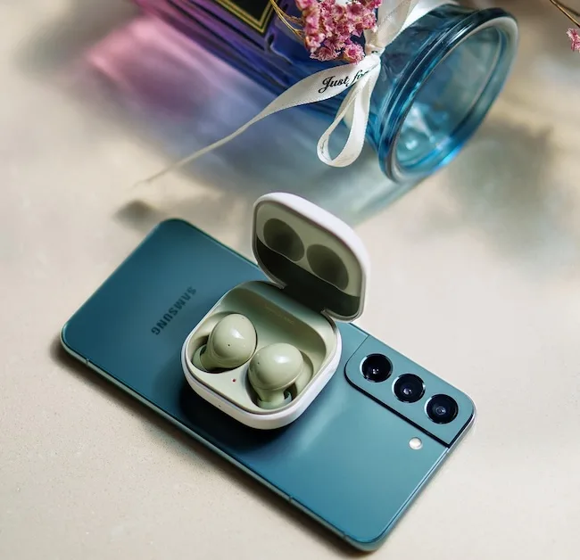 Як обрати мобільний телефон та на які моделі варто звернути свою увагу?