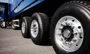 Как правильно выбрать грузовые шины в Украине?