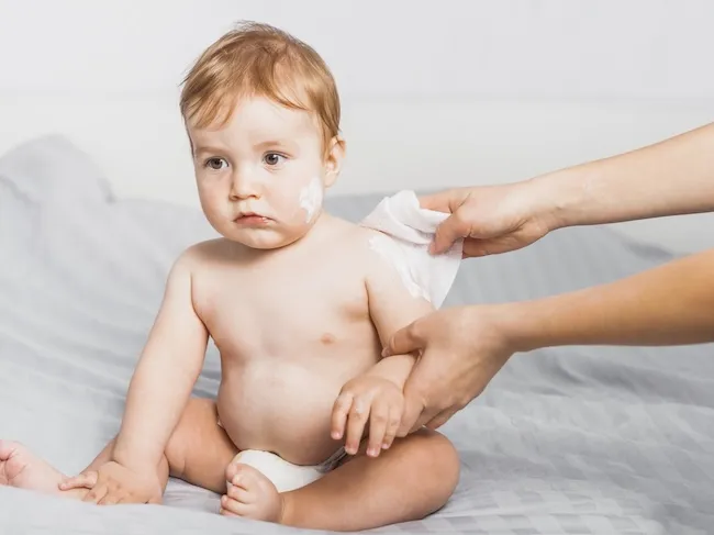 Як обрати дитячі вологі серветки в Миколаєві: поради та кращий вибір