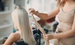 Нарощене волосся